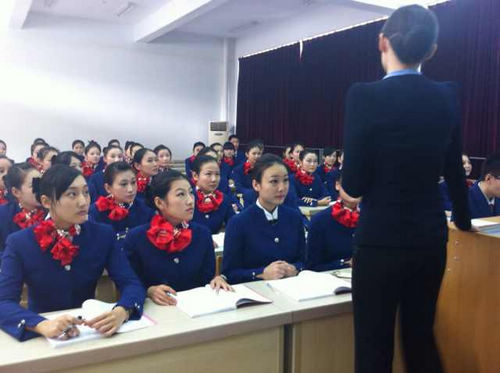 苏大文正学院空乘学子 重外表更注重管理才能